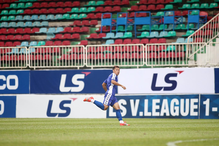 CLB TP.HCM cất hết cầu thủ mượn của HAGL ở nhà khi đến Pleiku - 11