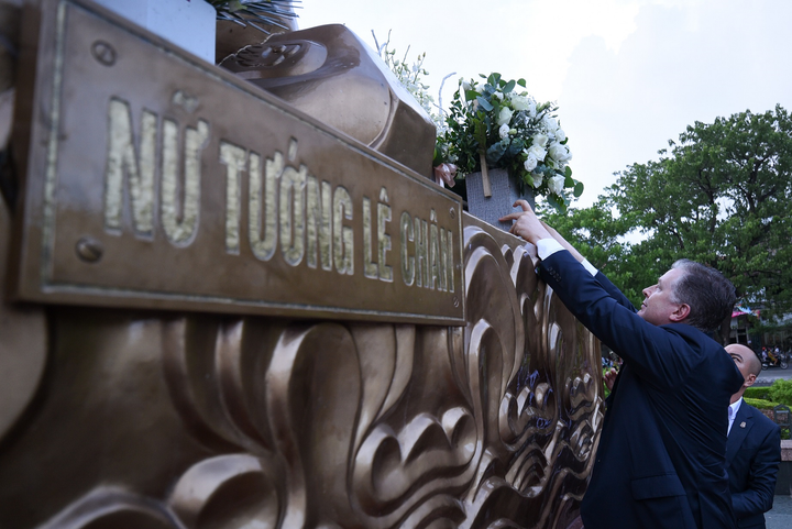 Ảnh: Đại sứ Mỹ thăm thành phố Hải Phòng, di tích Bạch Đằng lịch sử - 5