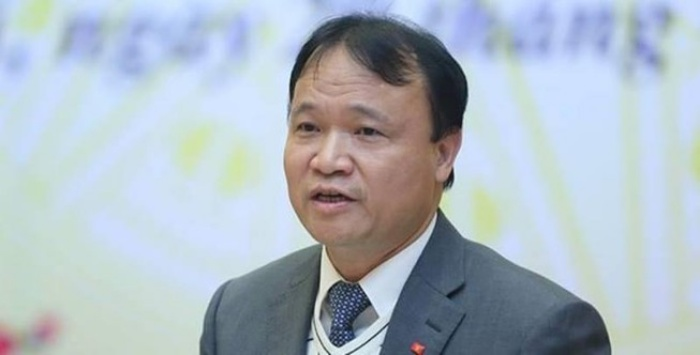 Nhiều cột điện gãy đổ trong mưa bão, Bộ Công Thương nói gì? - 1