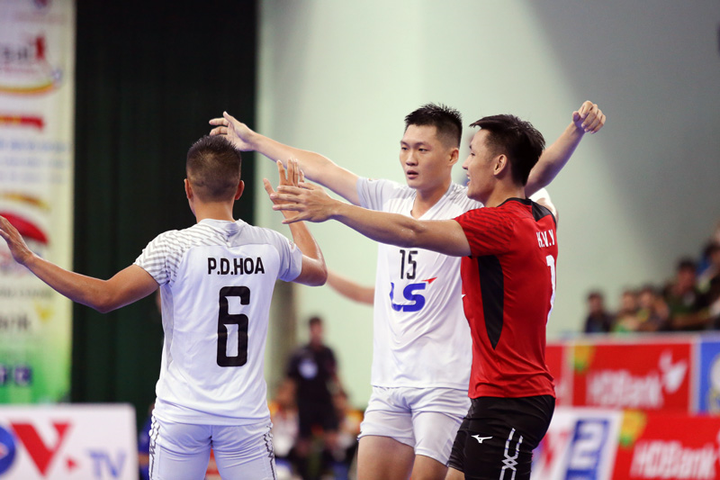 Giải Futsal HDBank VĐQG 2020: Thắng đậm Sài Gòn, Thái Sơn Nam xây chắc ngôi đầu - 2
