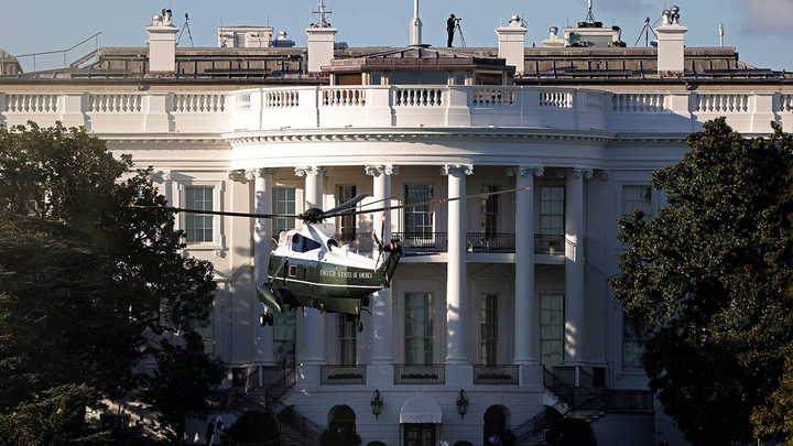 Ảnh: Có gì đặc biệt bên trong bệnh viện điều trị COVID-19 cho Tổng thống Trump? - 2