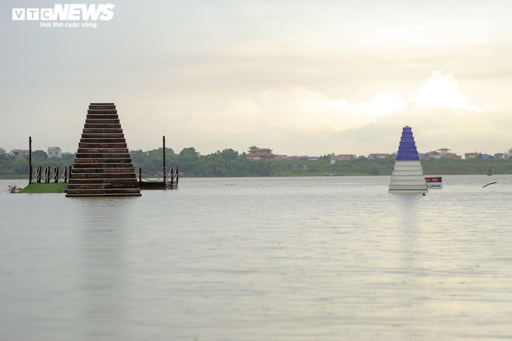 Ảnh: Thủy điện xả lũ, nước sông Hồng, sông Đuống dâng cao - 5