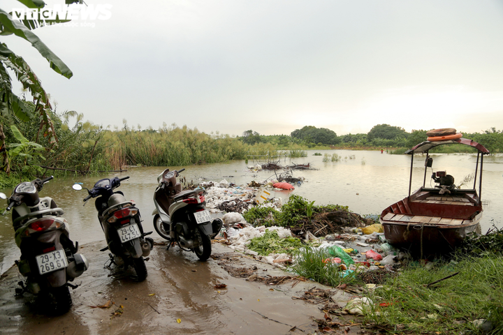 Ảnh: Thủy điện xả lũ, nước sông Hồng, sông Đuống dâng cao - 7