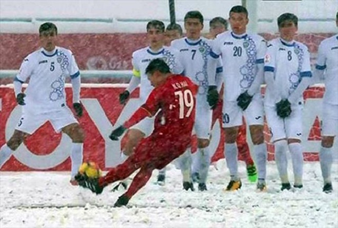AFC ví Quang Hải như Beckham của bóng đá Việt Nam - 1