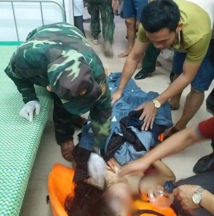 Ảnh: Hiện trường ô tô lao xuống vực ở Nghệ An, hiệu phó và cô giáo thiệt mạng - 5