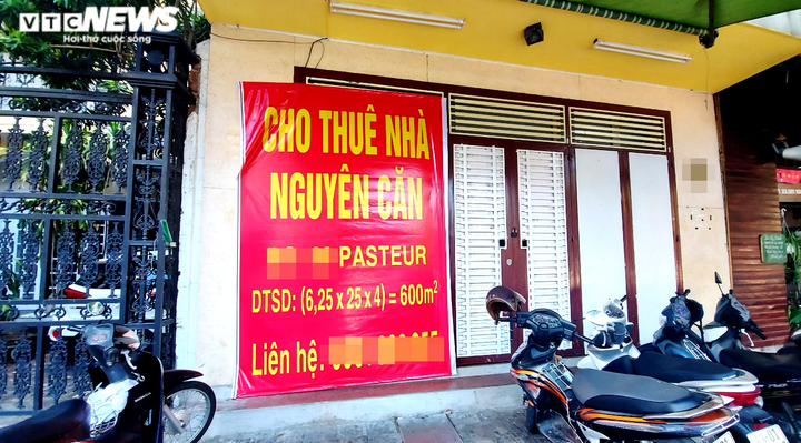 Dân kinh doanh ở Đà Nẵng đồng loạt trả mặt bằng, lay lắt chờ Tết - 3