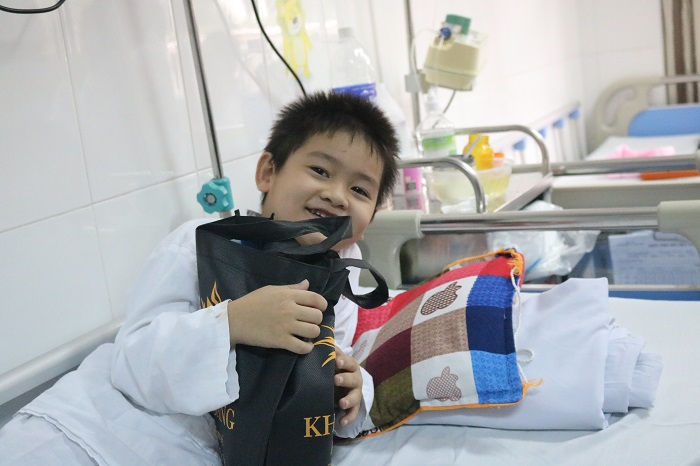 Nhà đào tạo quốc tế của Hiệp hội NLP Hoa Kỳ: Nỗ lực vì những mảnh đời bất hạnh - 2