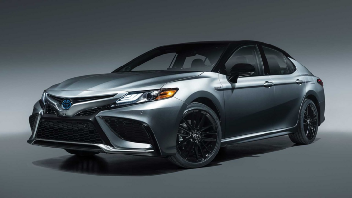 Chi tiết Toyota Camry Hybrid 2021, giá từ 28.300 USD - 1