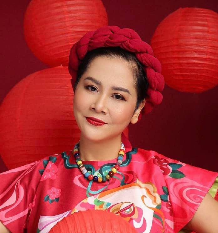 Nhan sắc kiều diễm thời trẻ của NSND Minh Hằng - 14