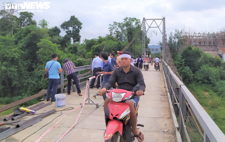 Đề xuất Chính phủ xây cầu mới sau tai nạn 5 người chết ở Nghệ An - 1
