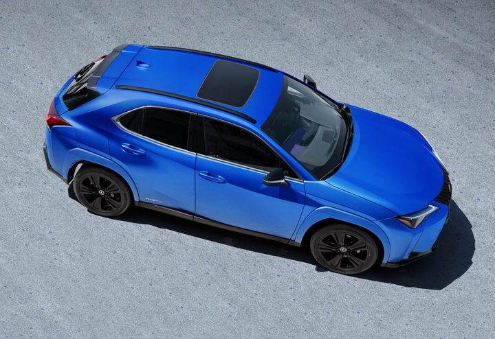 Ra mắt Lexus UX 2021 phiên bản giới hạn Black Line - 2