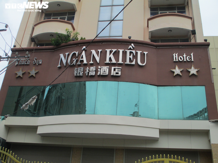 Ảnh: Những lô đất 'nghìn tỷ' ở TP.HCM đang bị ngân hàng phát mại - 14