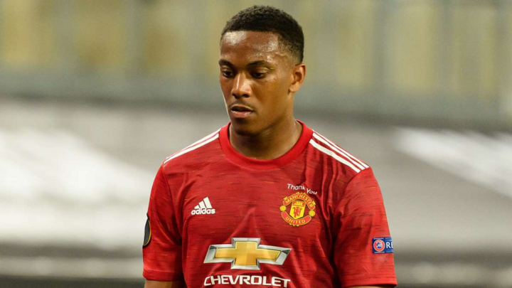 Patrice Evra: Man Utd cần một cái tát để tỉnh ngộ - 1