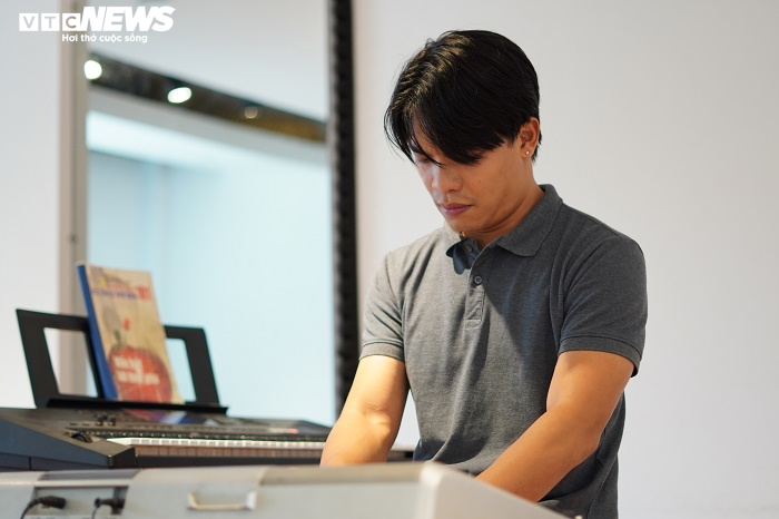 Nhạc sĩ Dương Trường Giang: 'Điều tệ nhất của đàn ông là phán xét phụ nữ' - 4