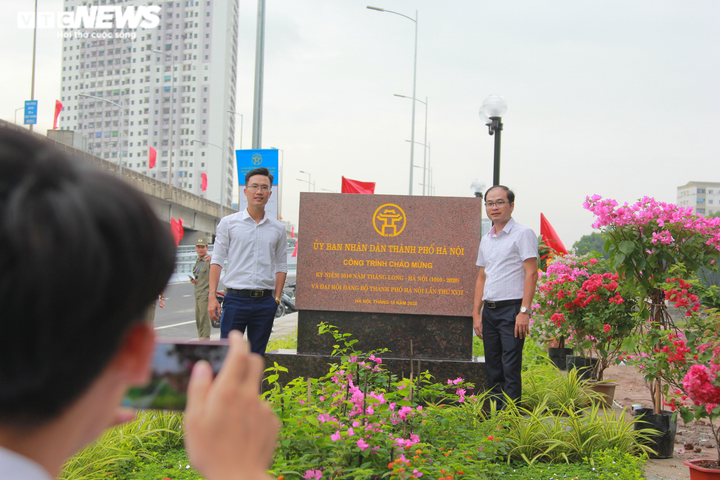 Hà Nội thông xe cầu vượt hồ Linh Đàm sau gần 1 năm thi công - 10