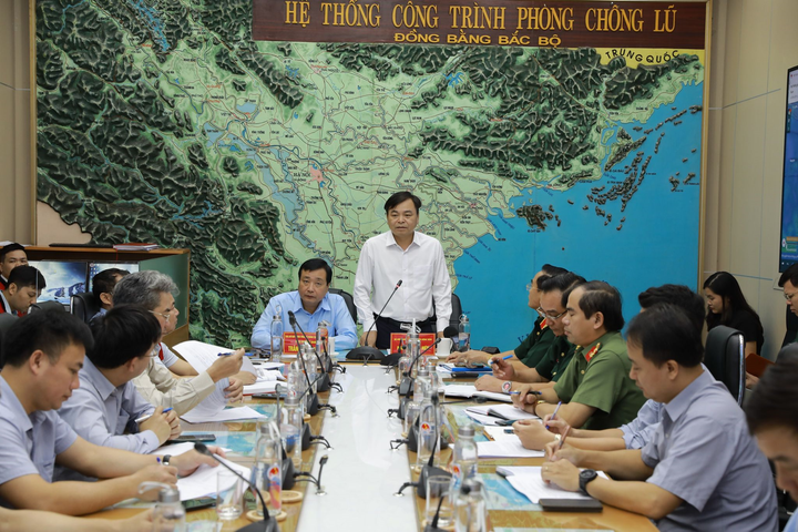 Có thể xuất hiện thêm áp thấp nhiệt đới, nguy cơ gây lũ lụt lịch sử - 2