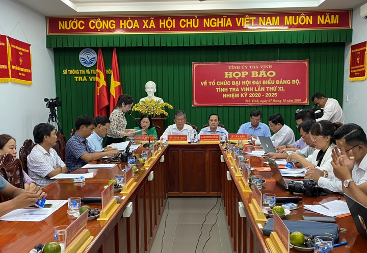 Bộ Chính trị thống nhất Trà Vinh có 3 Phó Bí thư - 1