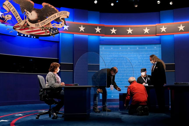 Hội trường tranh luận Phó Tổng thống Mỹ được bố trí thế nào để ngừa COVID-19? - 9