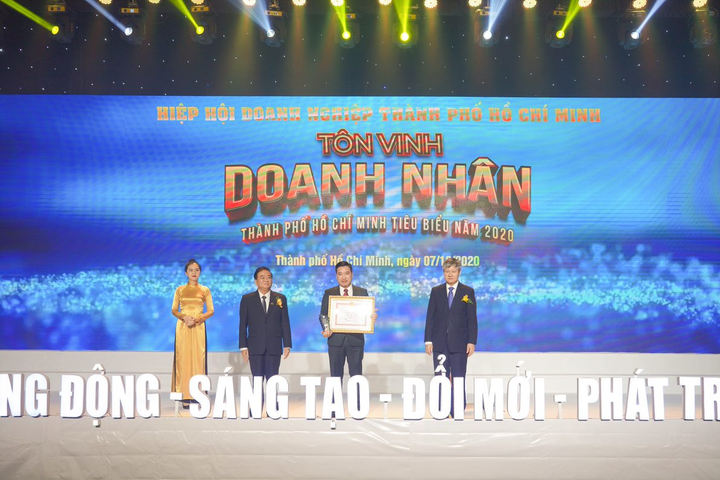 Hưng Thịnh thắng 3 giải Doanh nghiệp, Doanh nhân TP.HCM tiêu biểu năm 2020 - 2
