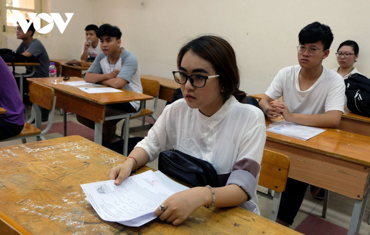 Điểm cao vẫn trượt, thí sinh còn cơ hội vào ngành 'hot'? - 2
