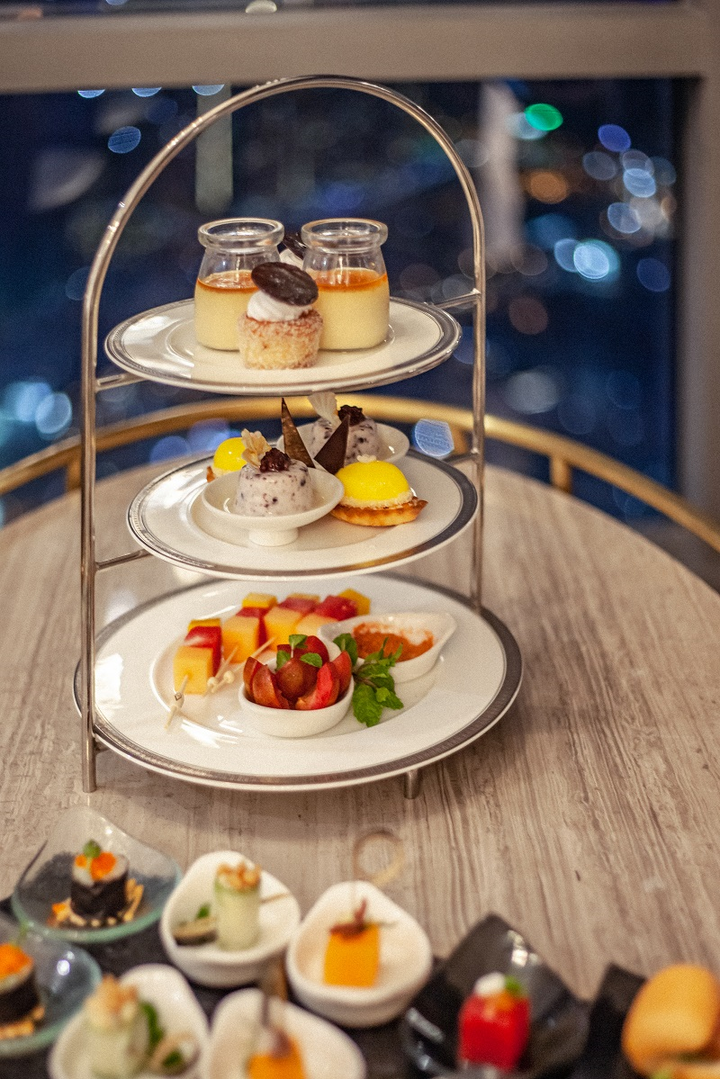 Trải nghiệm khó quên tại khách sạn cao nhất Đông Nam Á của admin 'Nghiện nhà' - 8