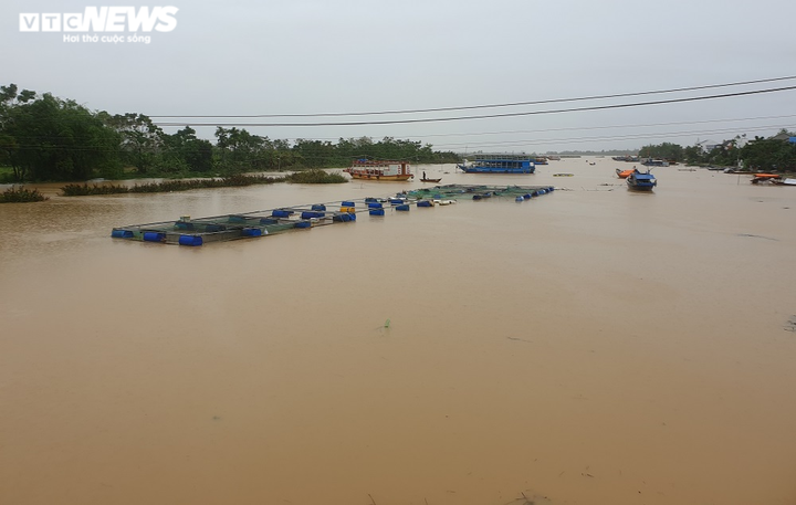 Lũ trên các sông ở Quảng Nam đang xuống chậm - 1