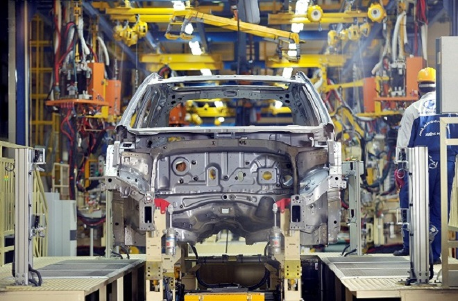 Giá bán ô tô trong nước vẫn cao so với khu vực - 1