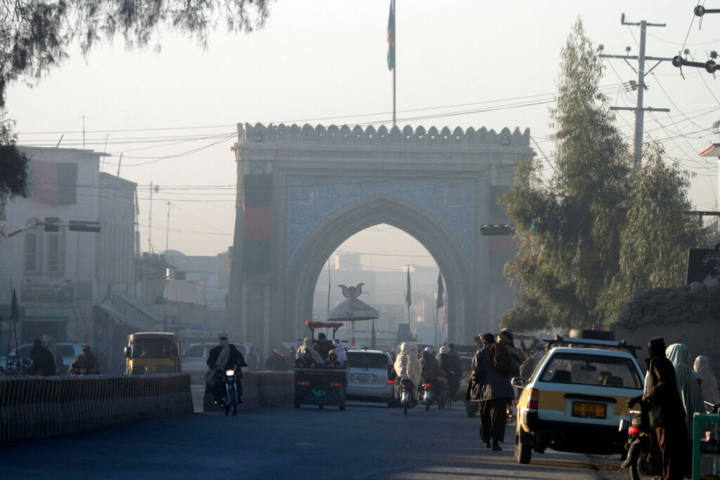 Những bé trai bị cưỡng hiếp đến chết ở Afghanistan - 1