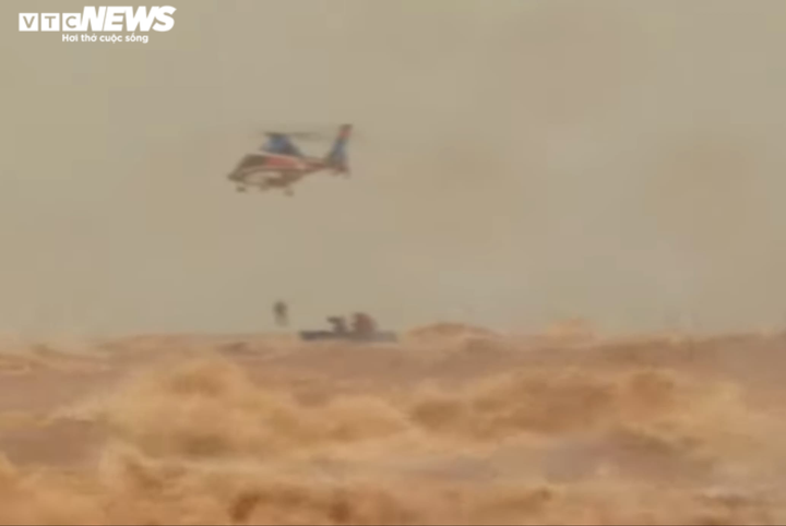 Thủ tướng khen ngợi lực lượng cứu nạn thuyền viên tàu Vietship 01 - 1