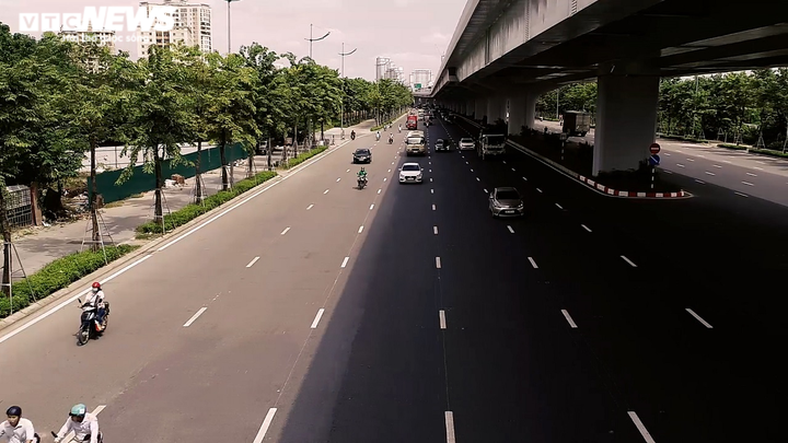 Ảnh: Toàn cảnh đường trên cao hơn 5.000 tỷ đồng vừa được thông xe ở Hà Nội - 8