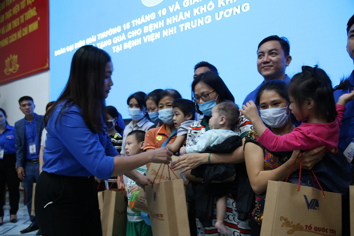 Thanh niên hào hứng thi thể lực, trí tuệ tại ngày hội 'Tôi yêu Tổ quốc tôi' - 5