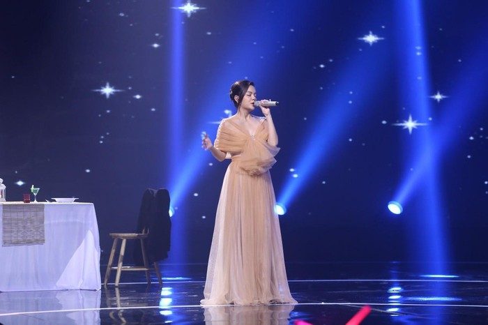 Phạm Quỳnh Anh giải thích lí do hay khóc khi hát trên sân khấu - 4