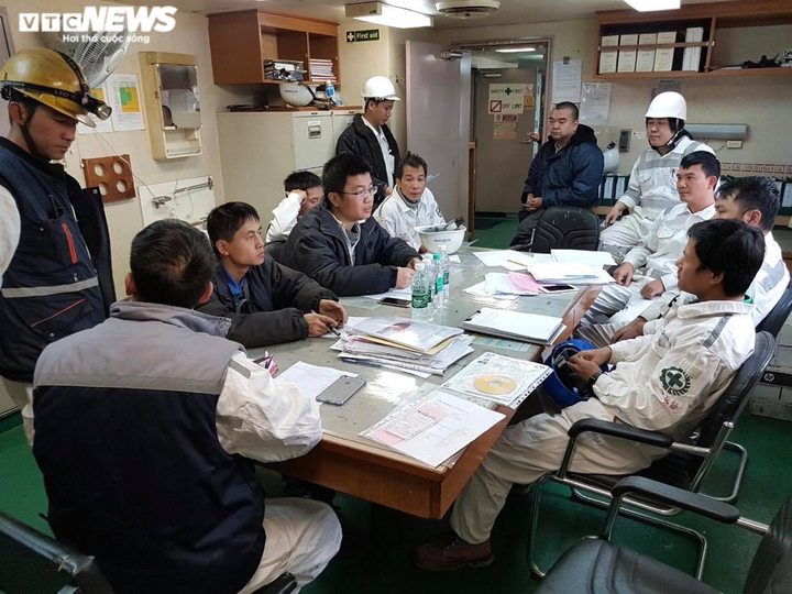 Mắc kẹt hơn 1 năm trên biển, thuyền viên Việt kiệt quệ chờ hồi hương - 4