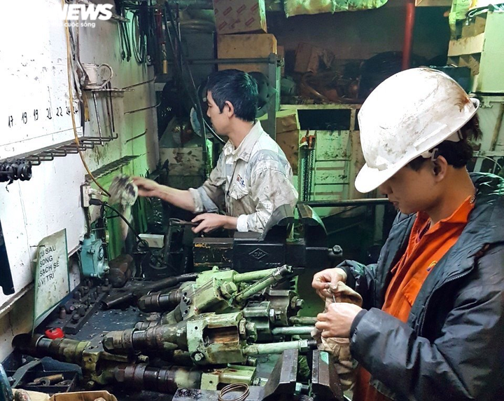 Mắc kẹt hơn 1 năm trên biển, thuyền viên Việt kiệt quệ chờ hồi hương - 3