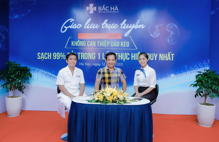 NSƯT Quang Tèo và trải nghiệm tán sỏi nhẹ nhàng như mơ - 3