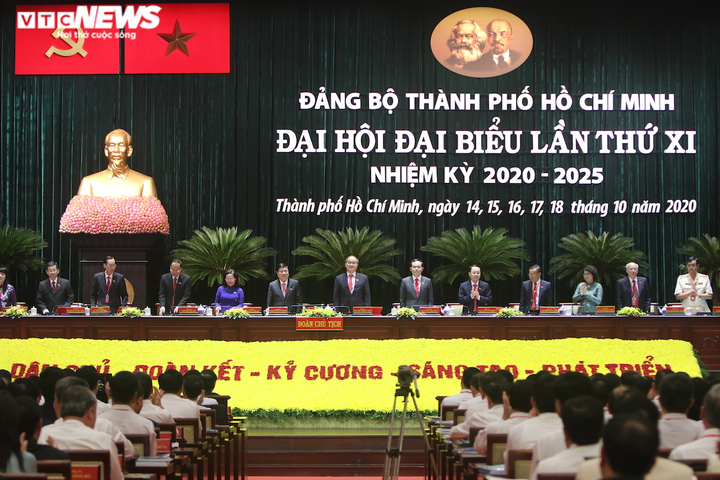 Ảnh: Phiên trù bị Đại hội Đảng bộ TP.HCM lần thứ XI nhiệm kỳ 2020-2025 - 1