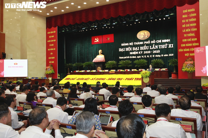 Ảnh: Phiên trù bị Đại hội Đảng bộ TP.HCM lần thứ XI nhiệm kỳ 2020-2025 - 8
