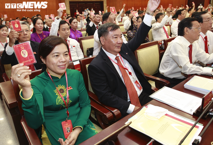 Ảnh: Phiên trù bị Đại hội Đảng bộ TP.HCM lần thứ XI nhiệm kỳ 2020-2025 - 4