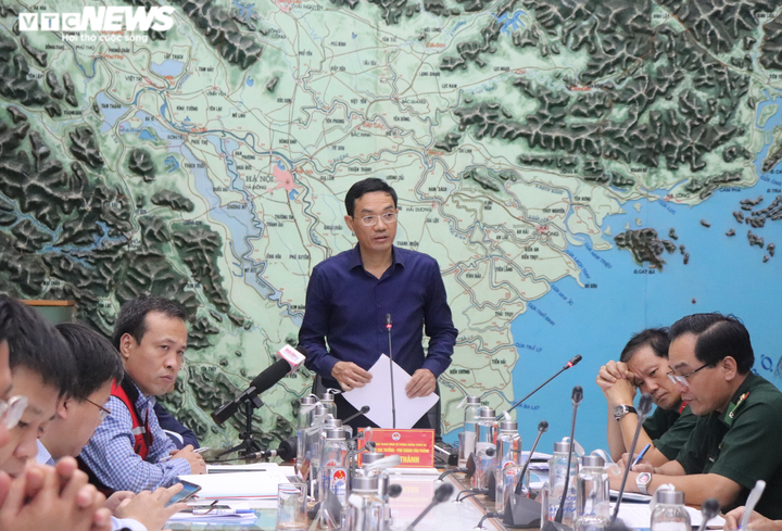 Bão số 7 kết hợp không khí lạnh khiến nhiệt độ giảm sâu, miền Bắc chuyển rét - 2