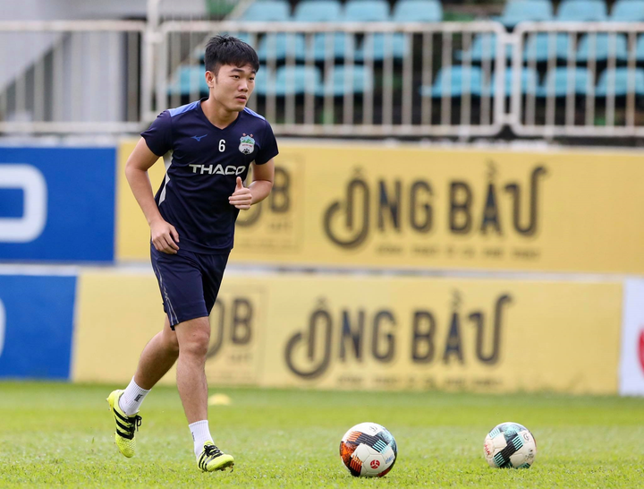 Trực tiếp HAGL 0-4 Hà Nội FC: HAGL buông xuôi, liên tục thủng lưới - 3