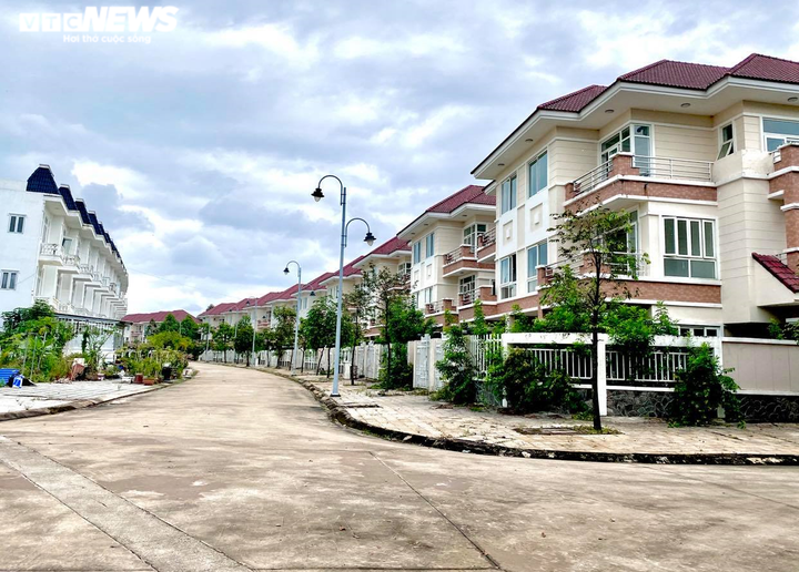 TCT Thanh Lễ 'xuất sắc' vượt tiến độ dự án Khu biệt thự Chánh Mỹ trước... 10 năm - 10