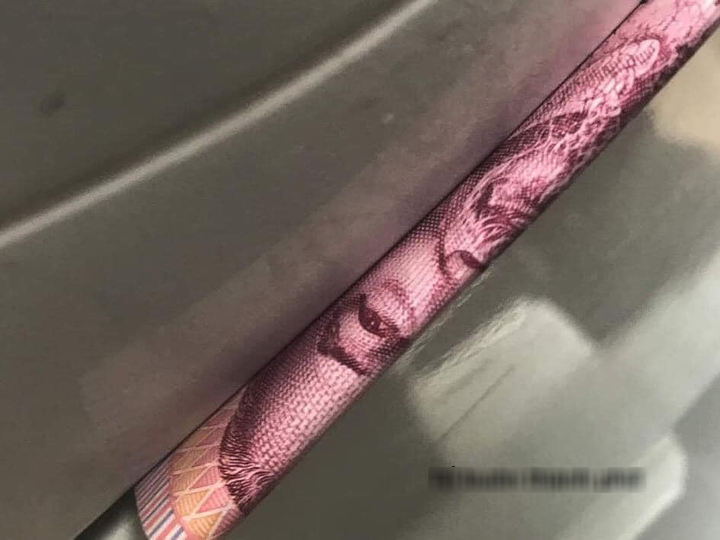 Câu chuyện ‘trộm’ áo mưa để lại tiền khiến dân mạng tranh cãi không ngớt - 3