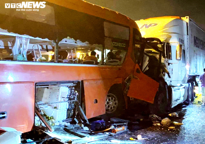 Tai nạn ở hầm Hải Vân, 19 người thương vong: Xác định nguyên nhân - 1