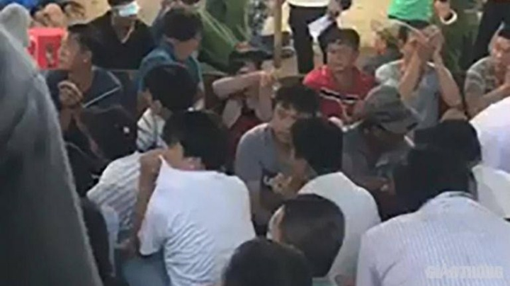 Khởi tố 43 người liên quan vụ trường gà 'khủng' bị bắt ở TP.HCM - 1