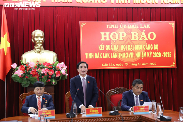 Bí thư Tỉnh uỷ Đắk Lắk Bùi Văn Cường lần đầu lên tiếng về nghi vấn đạo văn - 1