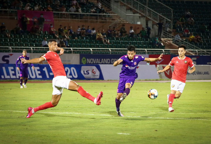 Sài Gòn FC thất thế, còn đủ sức đua vô địch V-League 2020? - 3