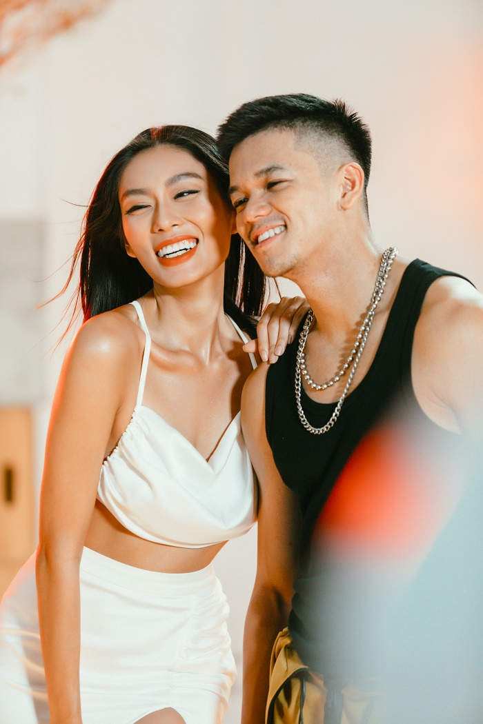 Trọng Hiếu phát hành MV 'Người bay' bằng cả tiếng Việt và tiếng Đức - 2