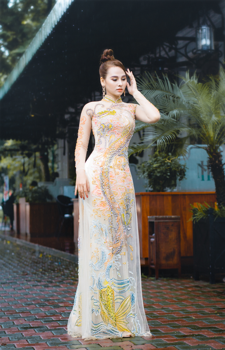 Hoa khôi Thời trang Khánh My đẹp sang trọng với áo dài đính đá - 6