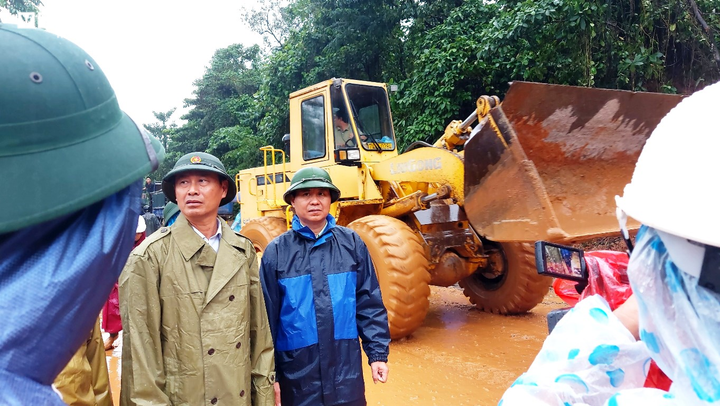 Sáng 19/10 mới có thể đưa thi thể cán bộ, chiến sĩ Đoàn 337 ra ngoài - 2