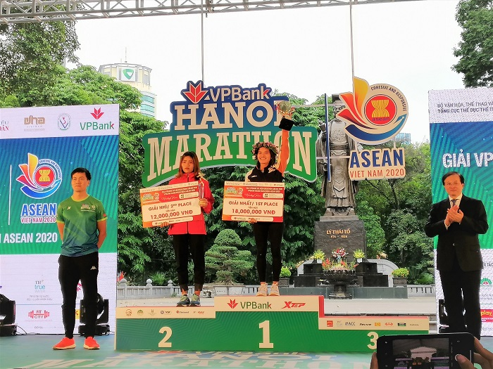 Nhiều VĐV ghi dấu thành tích ấn tượng tại VPBank Hanoi Marathon ASEAN 2020 - 2